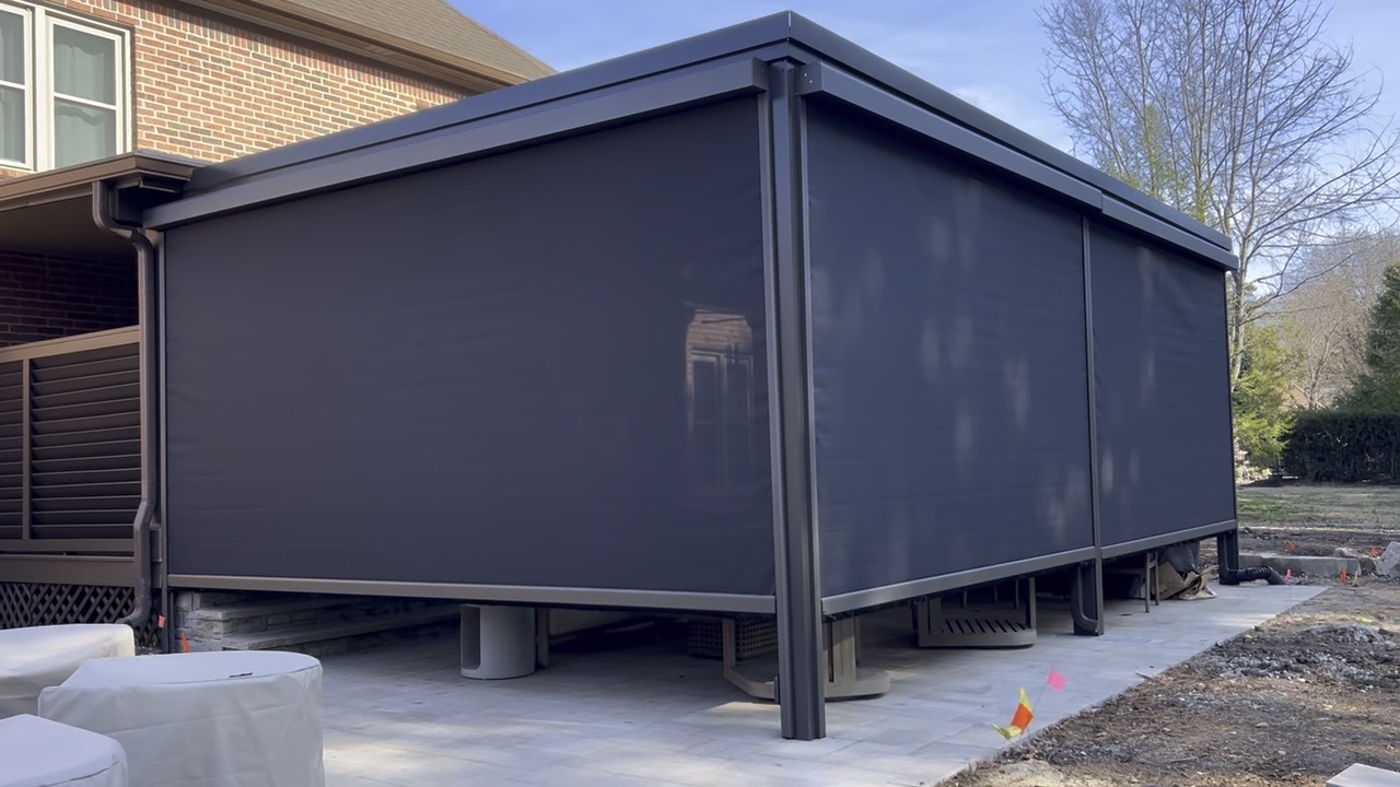 Sundance unit screened in with Rainier exterior screens, outside view